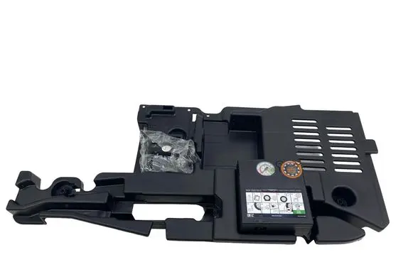 Mercedes-Benz A W177 Tool set A1778902100