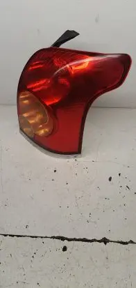 Toyota Avensis T250 Rear/tail lights RS102 P21W