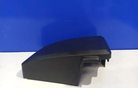 Volvo XC90 Fuse box cover 30680265