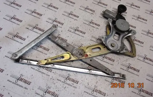 Toyota Prius (XW20) Front door window regulator with motor 8572035140