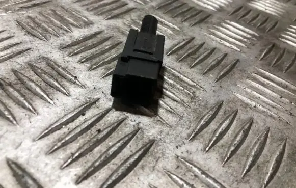 Nissan Altima Brake pedal sensor switch