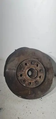Skoda Octavia Mk2 (1Z) Front wheel hub