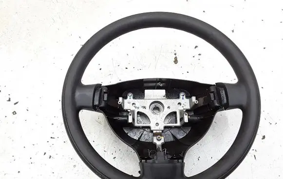 Hyundai i10 Steering wheel 561130x600