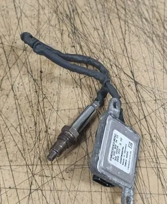 Mercedes-Benz S W222 Lambda probe sensor A0009053403