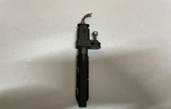 BMW 3 F30 F35 F31 Crankshaft position sensor 7805188