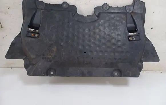 Mercedes-Benz SL R231 Engine splash shield/under tray A2315200323