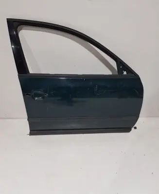 Volkswagen PASSAT B5 Front door 3B4831052BE