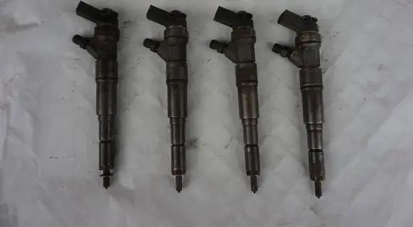 BMW X5 E53 Fuel injector 