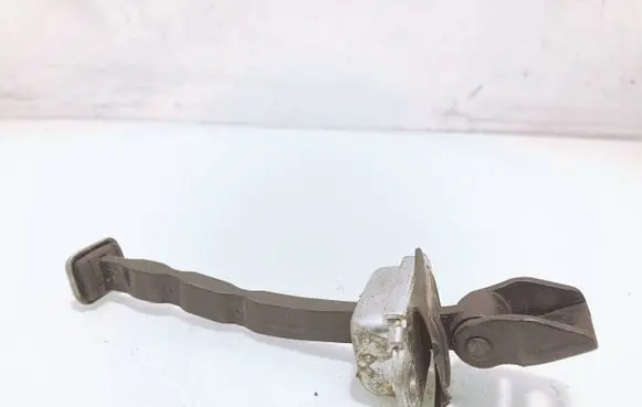 Skoda Octavia Mk2 (1Z) Front door check strap stopper 1Z0837249