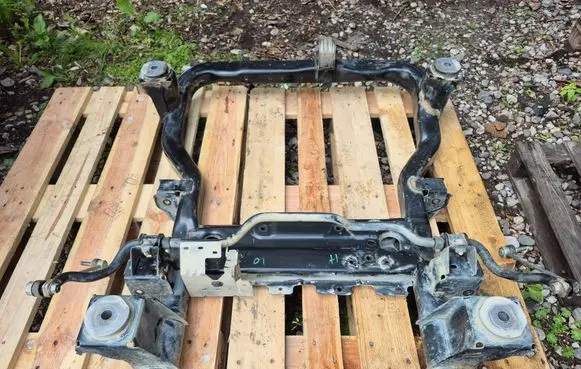 Volkswagen Transporter - Caravelle T5 Front subframe 7E0499029