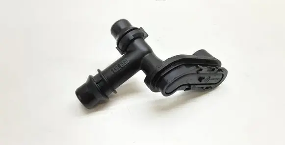 BMW X5 E53 Engine coolant pipe/hose 1438820