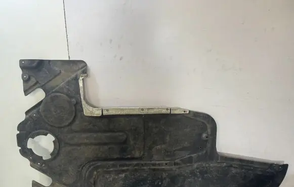 BMW 6 F12 F13 Center/middle under tray cover 7268349