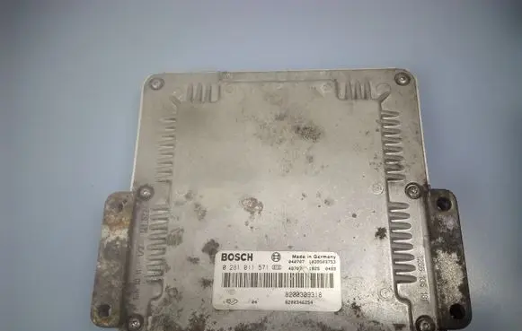Renault Laguna II Engine control unit/module 8200309318 8200346254 0281011571