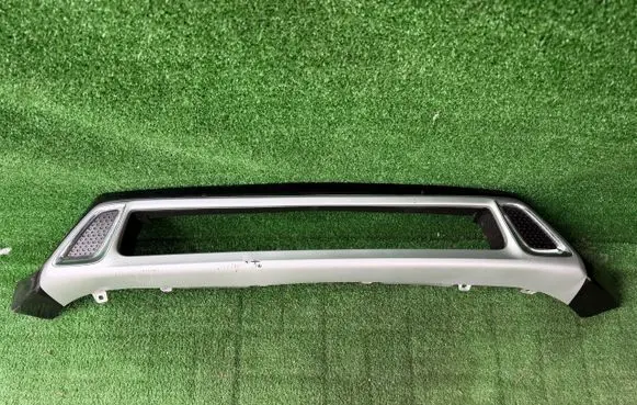 Mitsubishi Outlander Front bumper lip 