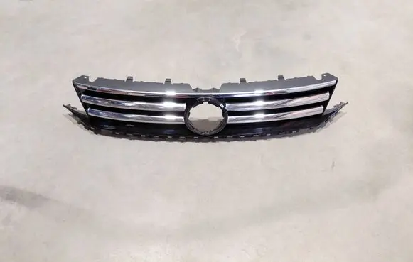 Volkswagen Caddy Front bumper upper radiator grill 2K5853653A