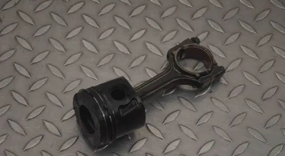 Fiat Punto (199) Piston 2139