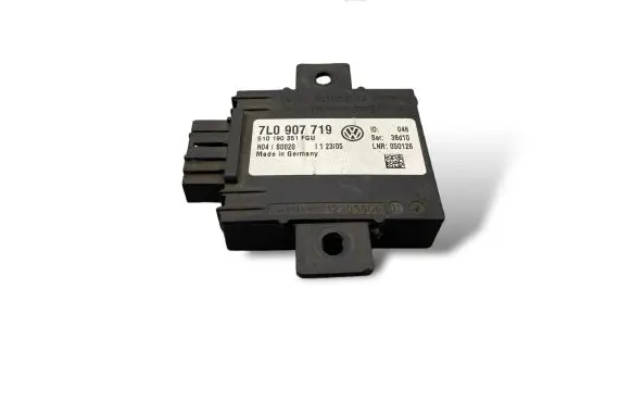 Volkswagen Touareg I Alarm control unit/module 7L0907719 H04S0020 510190351