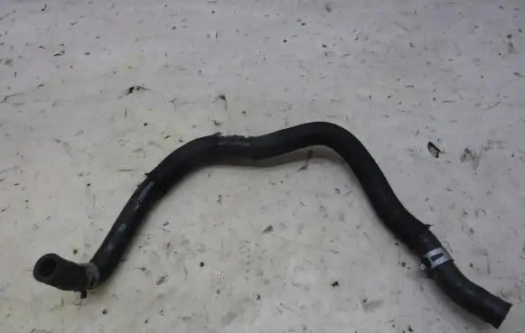 Toyota Prius (XW30) Engine coolant pipe/hose