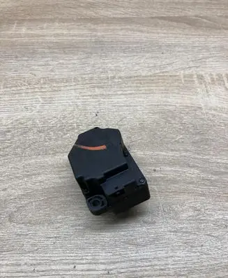 Ford Focus Air flap motor/actuator 4N5H19E616AC