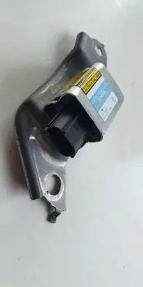 Lexus RX 330 - 350 - 400H Airbag deployment crash/impact sensor