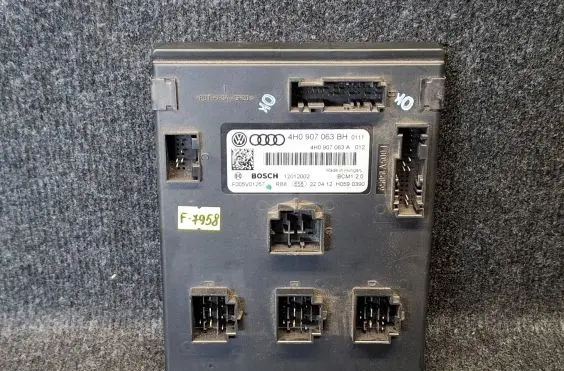 Audi A6 S6 C7 4G Comfort/convenience module 4H0907063BH 4H0907063A