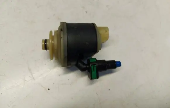BMW 2 F22 F23 Fuel filter heater 8572521