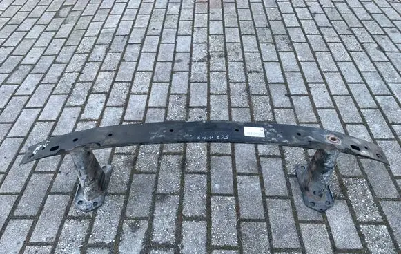 BMW 1 E81 E87 Front bumper cross member 51117166584 51117058450 7166584