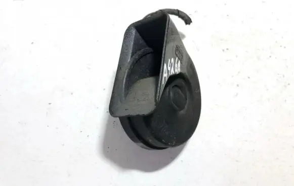 Volkswagen PASSAT CC Horn signal 0055306 a046522