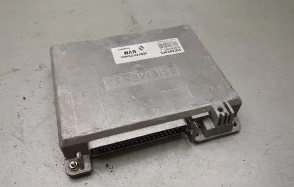 Renault Laguna I Engine control unit/module 7700731802