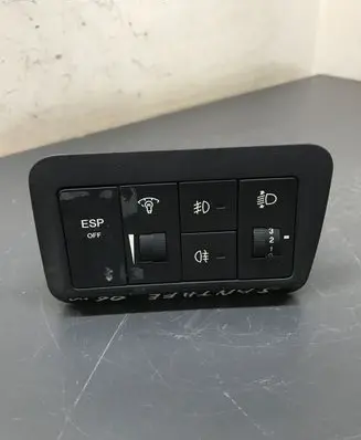 Hyundai Santa Fe Light switch