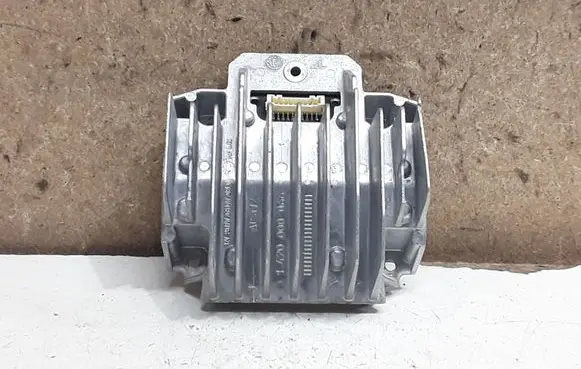 Volkswagen Tiguan Headlight part 1420000066