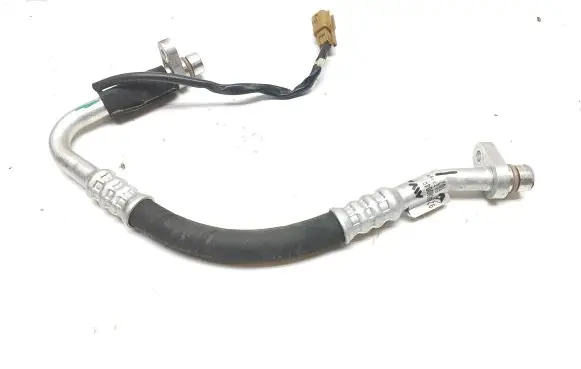Renault Kangoo II Air conditioning (A/C) pipe/hose 924408004R R1234V