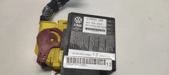 Volkswagen PASSAT B6 Airbag control unit/module 3CO909605 391125 10HO3052522