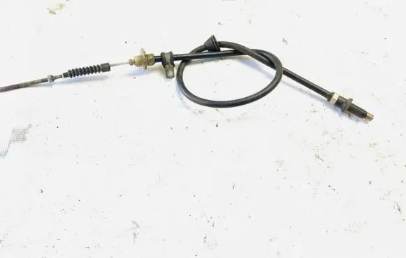 Volvo 440 Clutch cable 