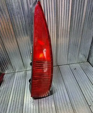 Citroen C5 Rear/tail lights