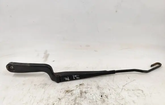 Volkswagen Polo III 6N 6N2 6NF Front wiper blade arm 6N1955409B