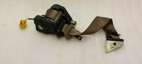 Jaguar S-Type Rear seatbelt