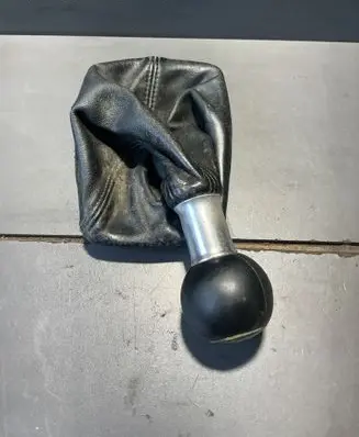 Audi A4 S4 B6 8E 8H Gear shift switch/knob 