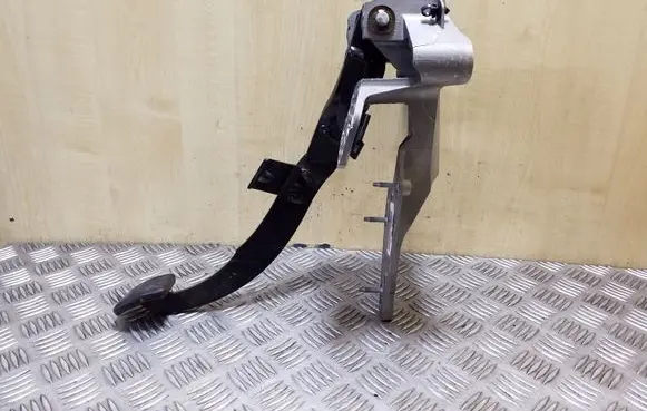 Ford Mondeo MK IV Brake pedal 7G9N2D094PD