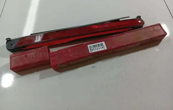 Volkswagen PASSAT B6 Emergency warning sign 7L0860251