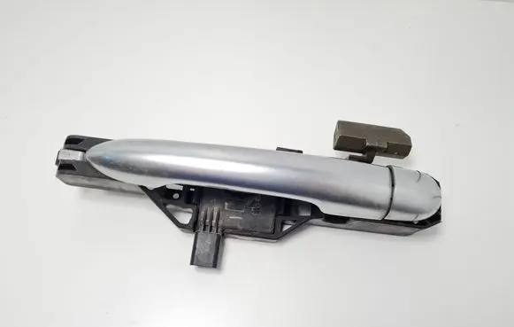 Renault Laguna II Rear door exterior handle 8200008430