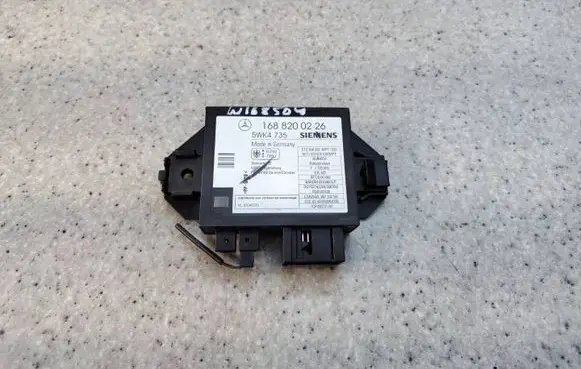 Mercedes-Benz A W168 Immobilizer control unit/module 1688200226 A1688200226