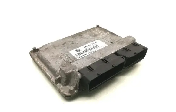 Volkswagen Polo V 6R Engine control unit/module 03E906033R 5WP44224