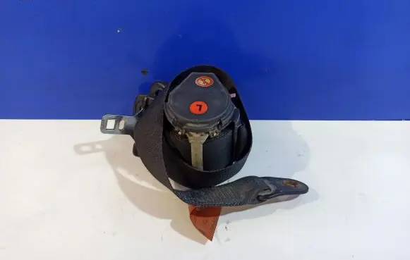 Ford Focus Front seatbelt 542340561 98ABA61295DB