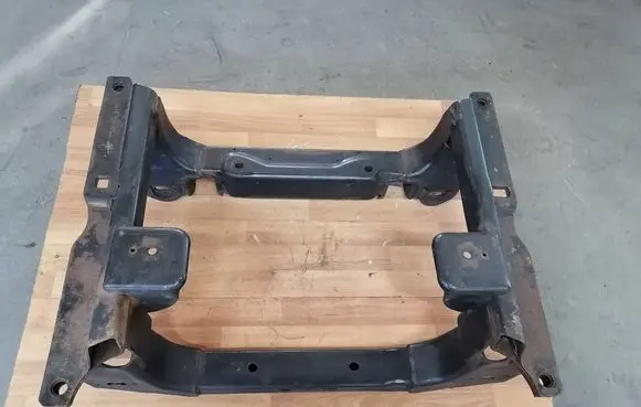Jeep Cherokee III KJ Front subframe 52129013AC