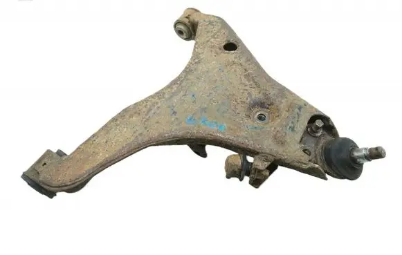 Mitsubishi L200 Front control arm 