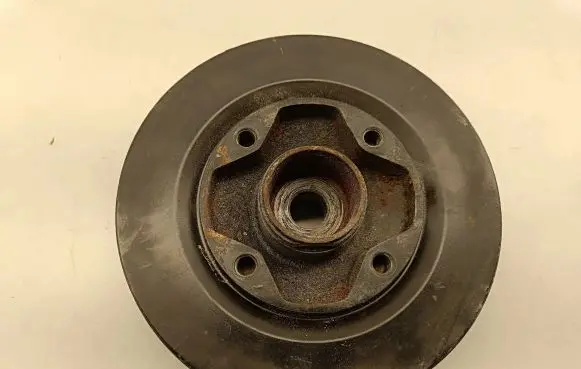 BMW 6 F06 Gran coupe Crankshaft pulley 7570263 350380HZ