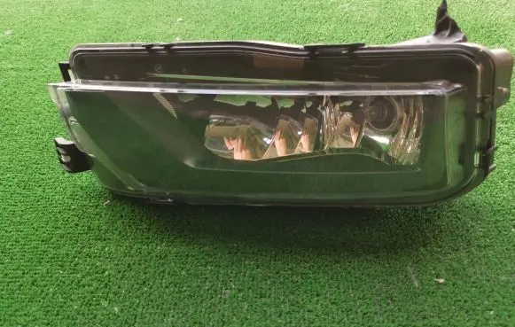 Volkswagen Crafter Front fog light 7C0941661B
