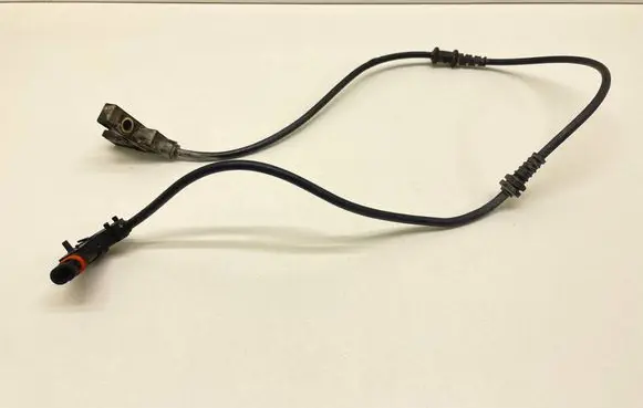 Mercedes-Benz C W204 Brake pads wear sensor A2044407910