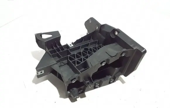 Mercedes-Benz GLE W167 Headlight/headlamp mounting bracket T36753B